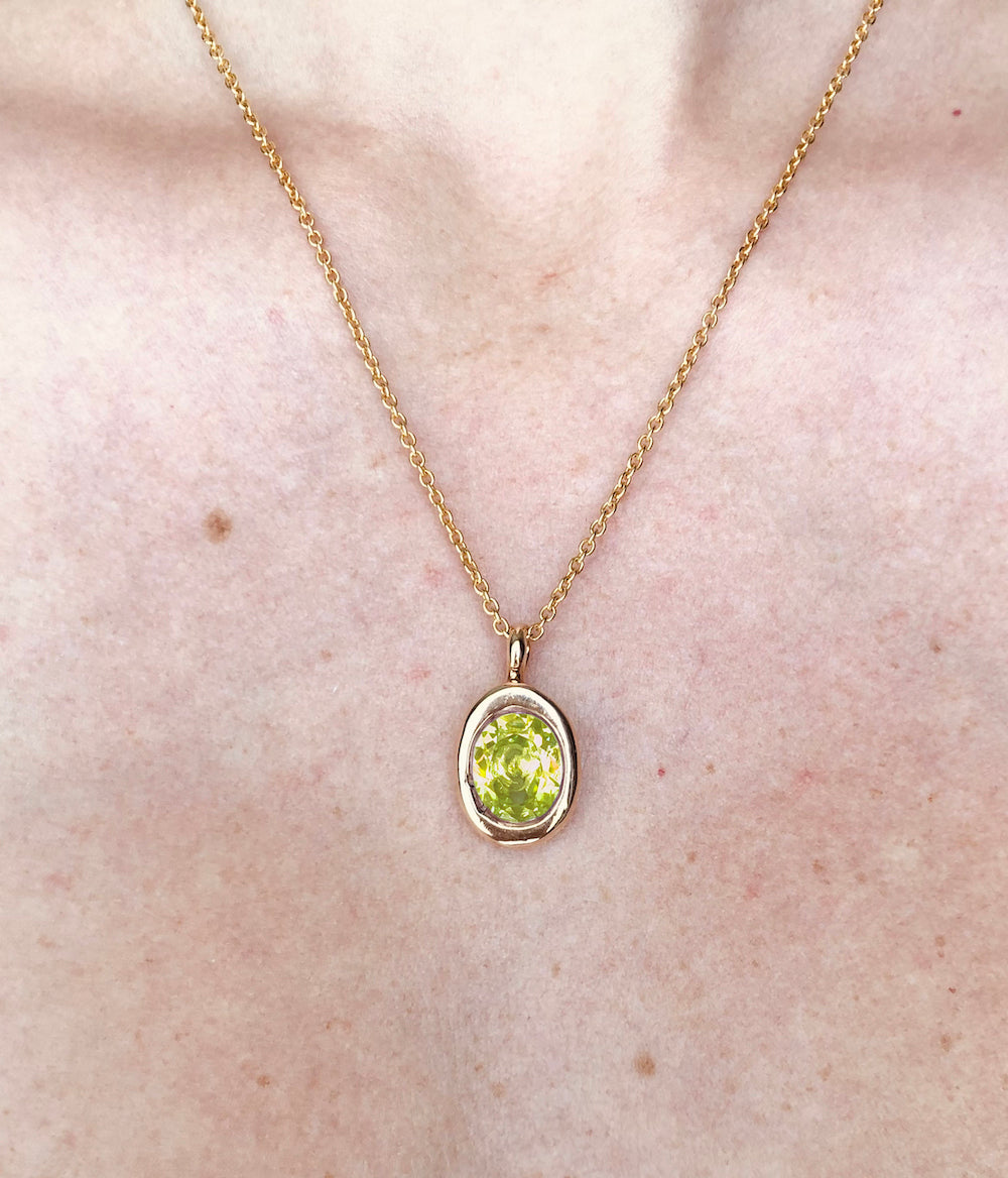 Peridot Oval Bud Necklace