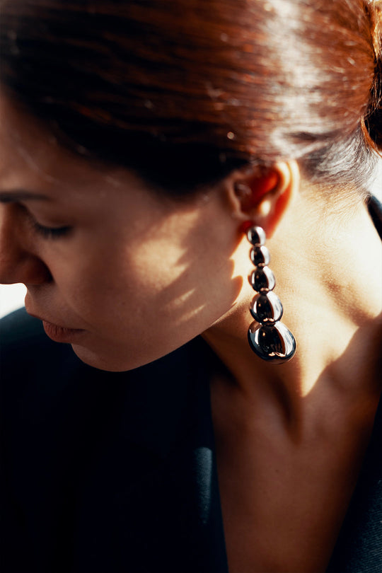 fine jewelry drops earrings in gold from Atelier ORMAN