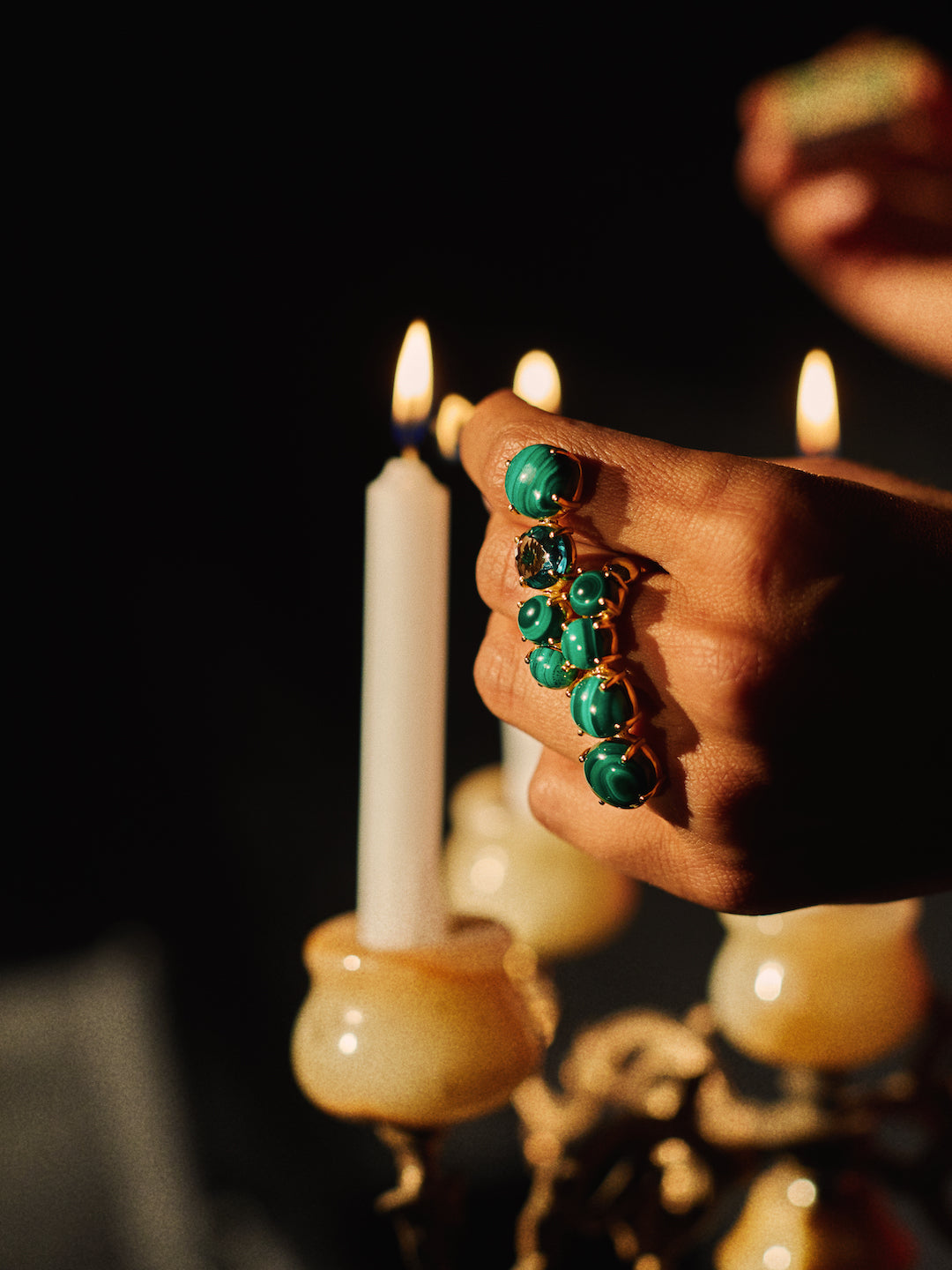 fine jewelry cocktail ring in gold with green malachite and peridot gemstones from Atelier ORMAN