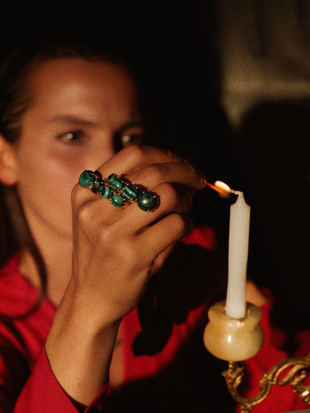 fine jewelry cocktail ring in gold with green malachite and peridot gemstones from Atelier ORMAN