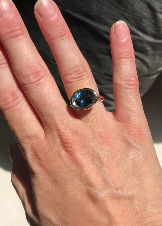 Blue Topaz Solo Oval Ring