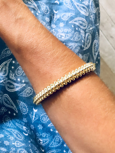 fine jewelry bangle bracelet in gold
