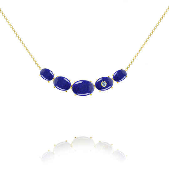 fine jewelry necklace in gold with blue lapis lazuli and blue aquamarine gemstones from Atelier ORMAN