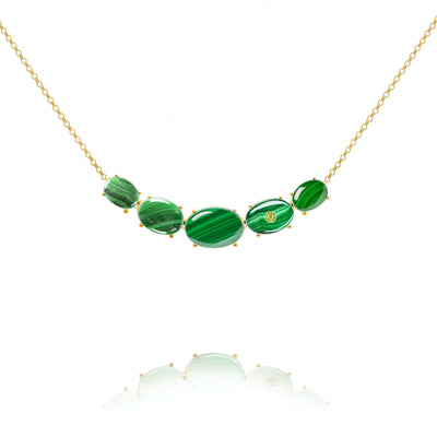 fine jewelry necklace in gold with green malachite and peridot gemstones from Atelier ORMAN